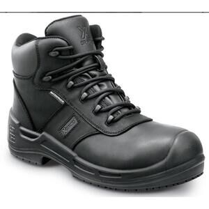 Men's 6" Black Lewiston MaxTRAX® Composite Toe Waterproof Boot 10.5 EW Wide NIB